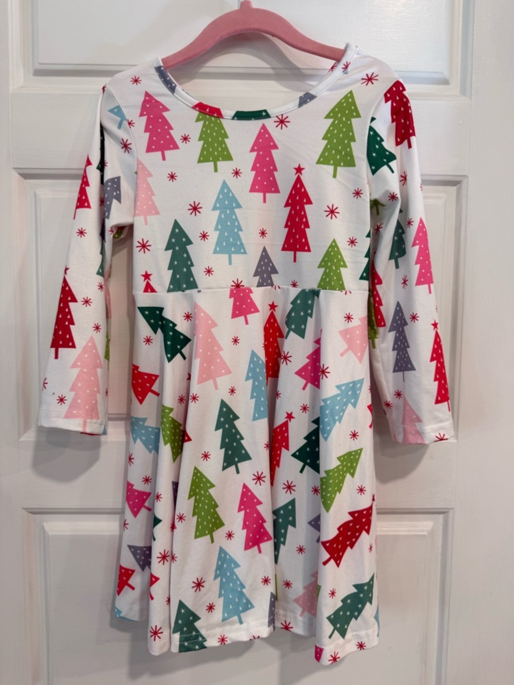 Christmas Tree Dress Girls M Holiday Print Long Sleeve Size M Fits like 4T